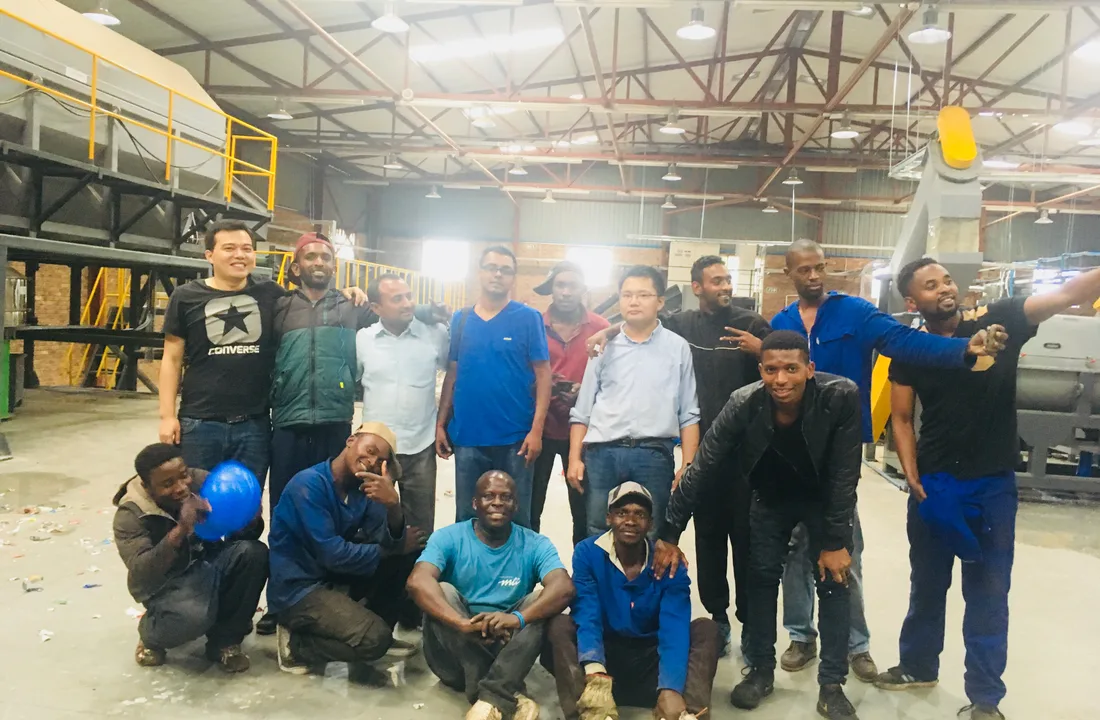 MOOGE on-site training support